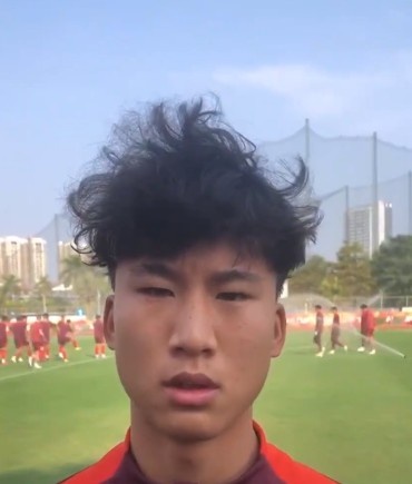 张志雄:沙特国青队身体挺好的,每场都要自信拼尽全力拿下比赛